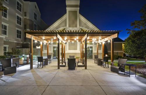 Durham Hotel | Homewood Suites Durham-Chapel Hill I-40