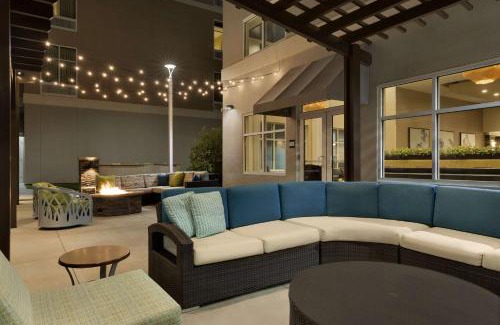 Mobile Hotel | Homewood Suites Mobile