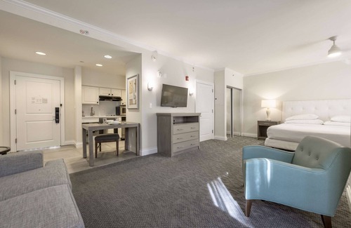 Palm Beach Gardens Hotel | Homewood Suites by Hilton Palm Beach Gardens