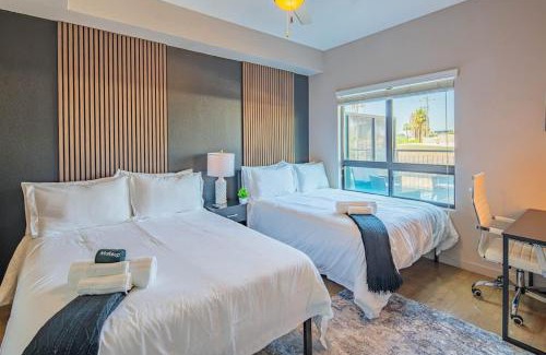 Evans Churchill Apartment | Homey 1BD - DT PHX - Parking, Gym, Pool - Sleeps 6