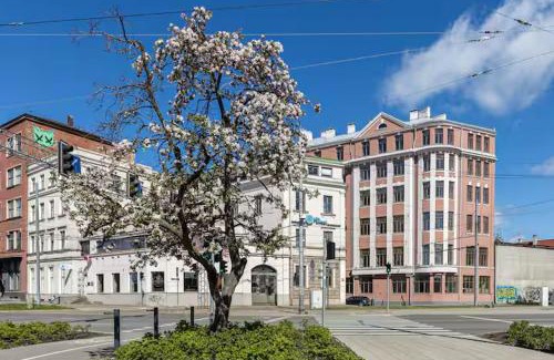 Old Town Apartment | Homey 1BR Loft in Old Town