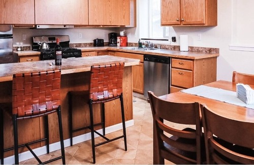 Wasilla Apartment | Homey 2-bedroom apartment close to Hatcher Pass