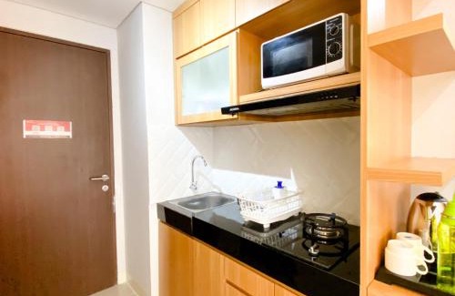 Bekasi Timur Apartment | Homey and Best Deal Studio at Apartment Transpark Juanda Bekasi Timur By Travelio