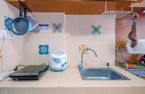 Mampang Prapatan Apartment | Homey and Comfortable 1BR Apartment at Royal Olive Residence By Travelio