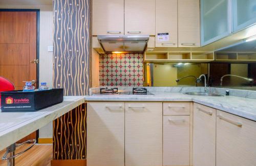 Kebagusan Apartment | Homey and Comfy 2BR Apartment @ Kebagusan City By Travelio