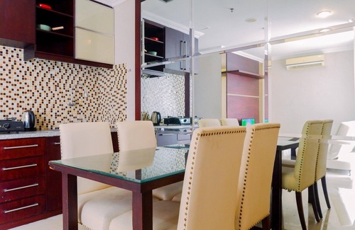 Old Jakarta Apartment | Homey And Comfy Stay 2Br Mangga Dua Apartment
