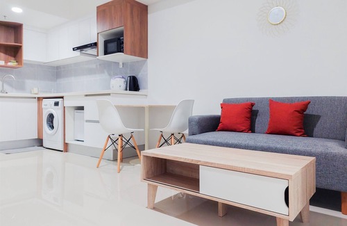 Pondok Aren Apartment | Homey And Cozy Living 1Br Tamansari Bintaro Mansion Apartment