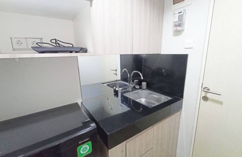 Semarang Apartment | Homey And Cozy Living Studio Amartha View Apartment
