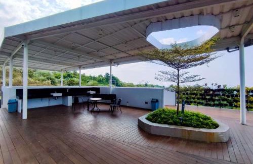 Semarang Apartment | Homey and Cozy Living Studio Amartha View Apartment By Travelio