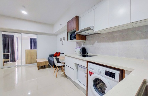 Pondok Aren Apartment | Homey And Cozy Stay 1Br Tamansari Bintaro Mansion Apartment