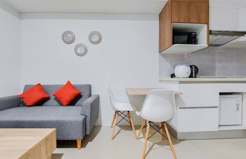 Pondok Aren Apartment | Homey And Cozy Stay 1Br Tamansari Bintaro Mansion Apartment