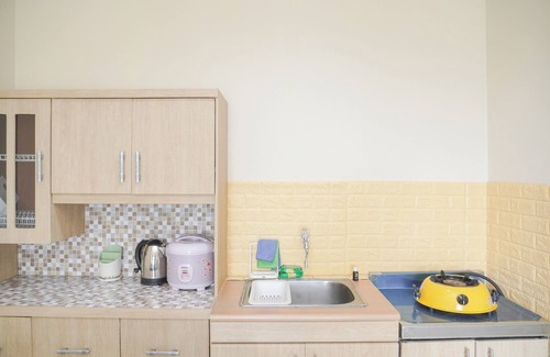 Kelapa Gading Barat Apartment | Homey And Nice 2Br At City Home Gading Riverview (Moi) Apartment