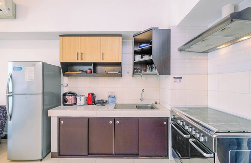 East Kuningan Apartment | Homey And Warm 1Br Apartment At Ambassade Kuningan