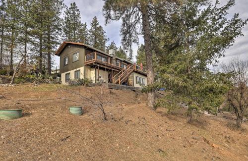 Colfax Apartment | Homey Colfax Getaway with Private Hot Tub!