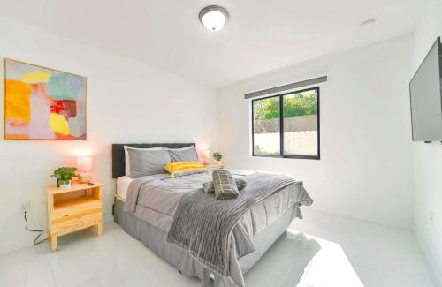 Gladeview Apartment | Homey Duplex Near Wynwood & MiMo District