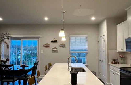 Golf View House | Homey Frederick Haven – Comfort & Convenience in Historic Frederick