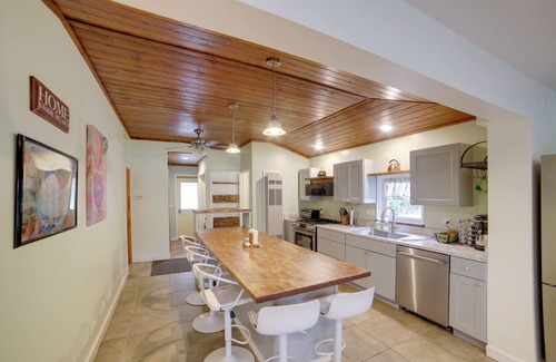 Alto Cottage | Homey Lakefront Escape w/Boat Dock, Fire Pit