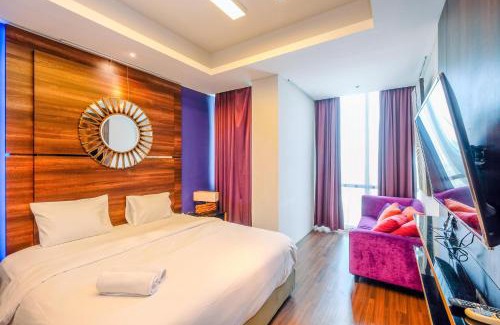 Bangka Apartment | Homey Penthouse 3BR with Extra Room Kemang Village Apartment By Travelio