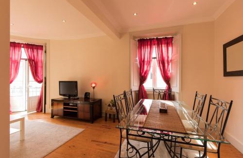 Sao Jorge de Arroios Apartment | "HomeySuite" in Lisbon City Centre