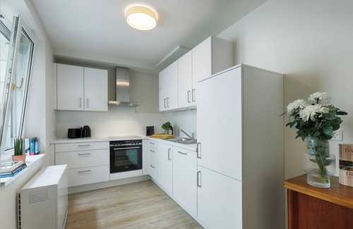 Ochsenfurt Apartment | homie stay Badgasse - Fewos am Main mit Dachterrasse & Fahrradgarage
