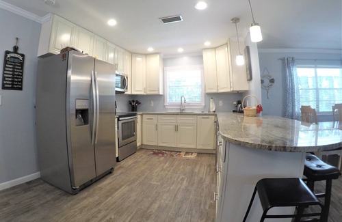 Homosassa House | Homosassa Waterfront with boat dock deep-water canal