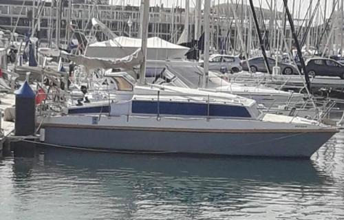 Sant Antoni de Portmany Boat Rental | Hondoncharter