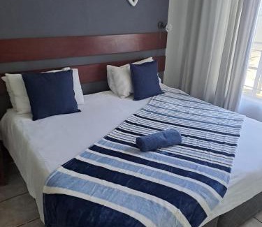 Rustenburg House | Honey Bee Guesthouse