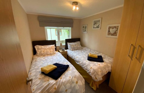 Wisbech Apartment | Honey Bee Lodge