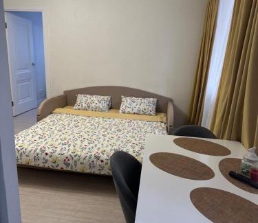 Kremenchuk Apartment | Honey Bunny