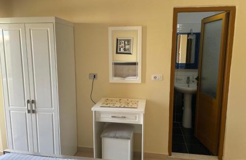 Sarande House | Honey Guesthouse