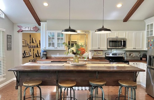 Canyon Lake House | Honey Haus On The Horseshoe (Guadalupe River), across from Whitewater Amphitheater!