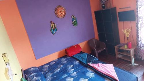 Stuart Hill House | Honey Palace Homestay