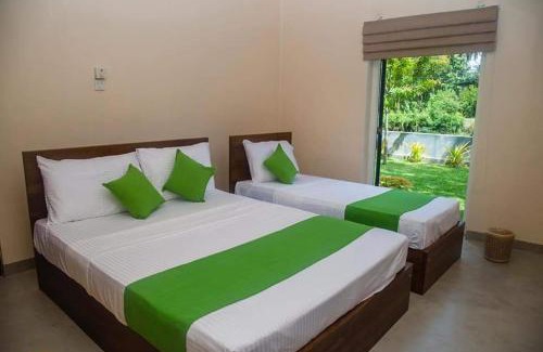 New Town Hotel | Honey Tree Polonnaruwa