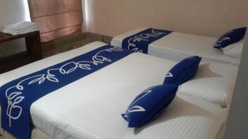 New Town Hotel | Honey Tree Polonnaruwa