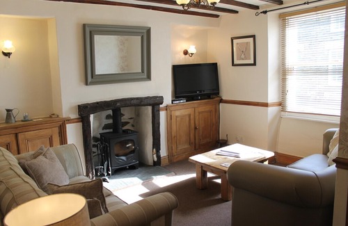 Windermere Cabin | Honeycomb Cottage - Charming cosy traditional Lakeland Cottage in Windermere