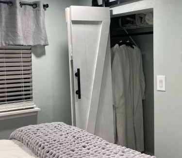 Franklinton House | Honeycomb Hideout