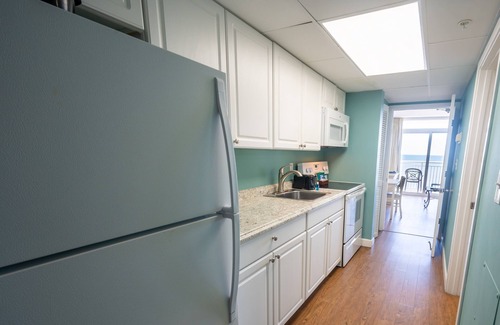 Myrtle Beach Condo | Honeymoon Suite, Direct Oceanfront, Heated Pools!