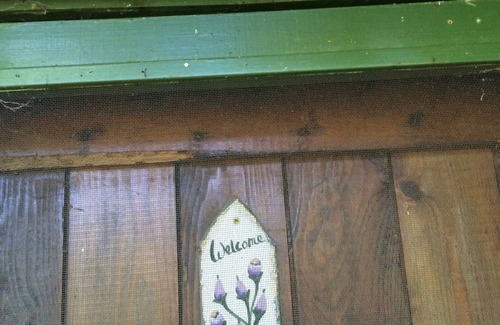 Williston Apartment | Honeymooners/Getaway Studio on Lovely Lake Iroquois near Burlington
