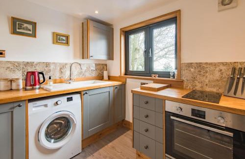Hythe House | Honeypot Farm - Piglet's House