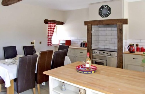 Meerbrook Cottage | HONEYSTONE, family friendly, character holiday cottage in Meerbrook
