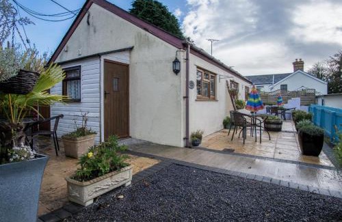 Amroth House | Honeysuckle Cottage - 1 Bedroom Cottage - Amroth