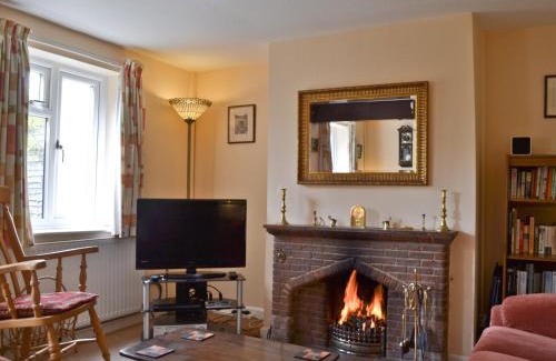 Minsterley House | Honeysuckle Cottage
