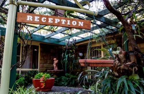 Applethorpe Cottage | Honeysuckle Cottages Stanthorpe