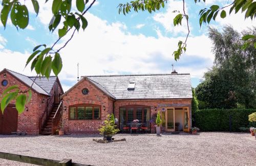 Cheshire West and Chester House | Honeysuckle Farmhouse