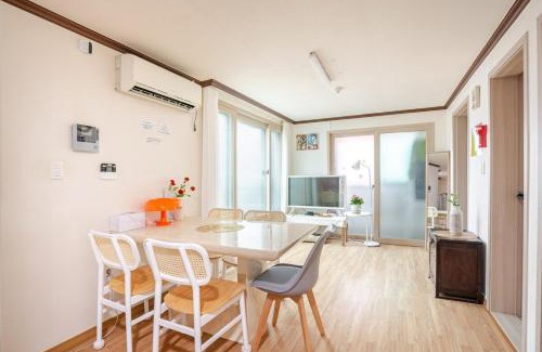 Yangjae-dong Apartment | Hong Stay