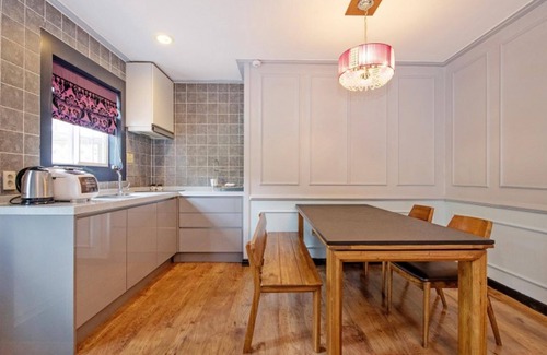 Seo House | Hongcheon Tasha's Garden Pension