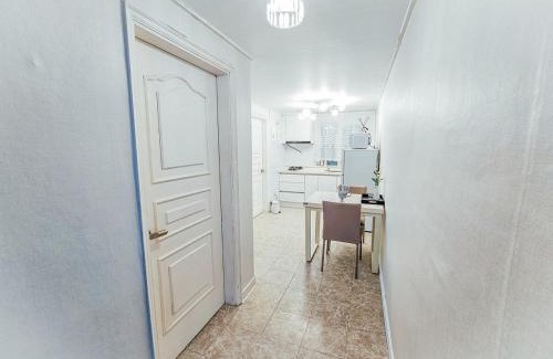 Sangsu-dong Apartment | Hongdae Apartment 2 BedRoom 1 Bathroom Kingbed