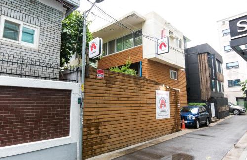 Mapo House | Hongdae Style Guesthouse