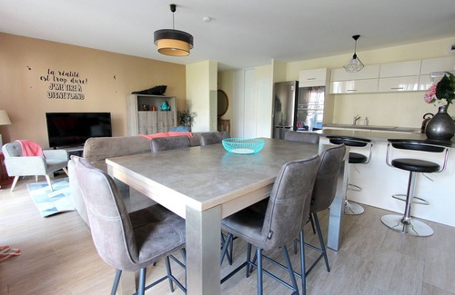 Serris Apartment | HONORE2 Apartment ideal 6pax Val d'Europe Disneyland