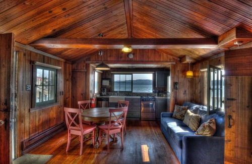 Hoodsport Cottage | Hood Canal, 1930's Beach Cottage, 315' Cove with Oysters!